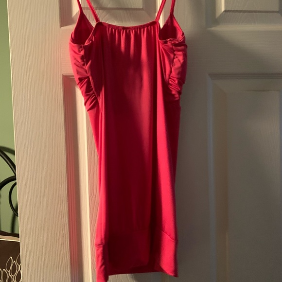 Top - Picture 2 of 2